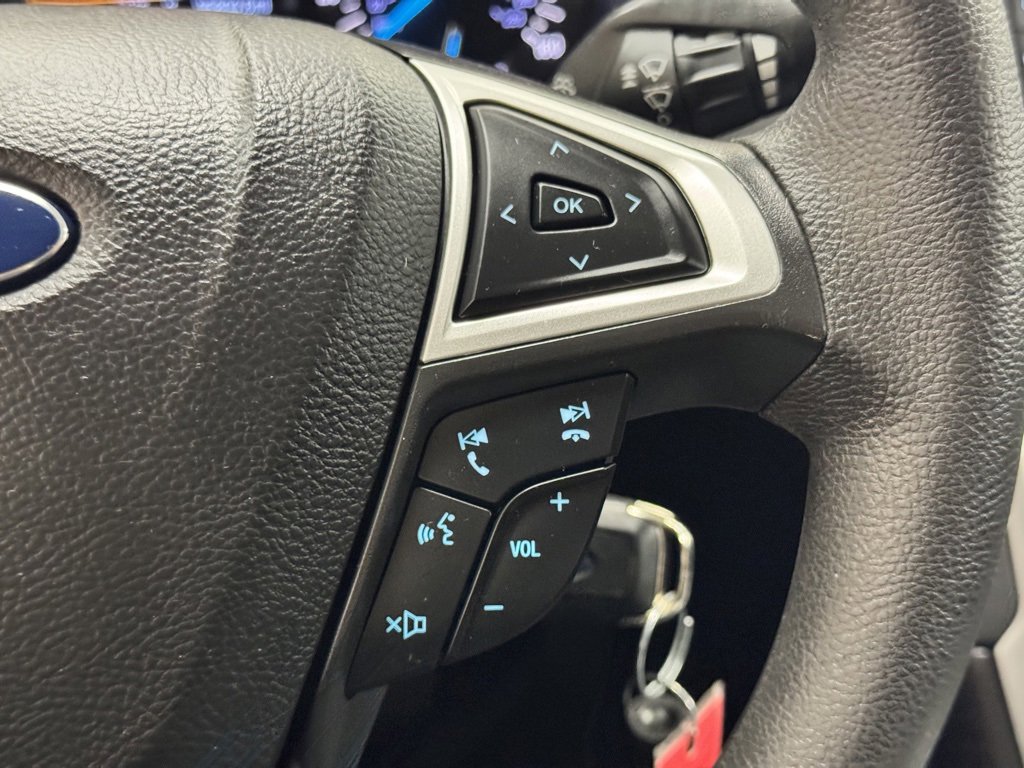 Used 2015 Ford Fusion SE image 21