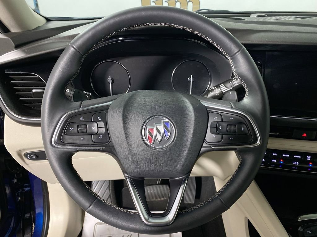 Used 2023 Buick Envision Preferred image 14
