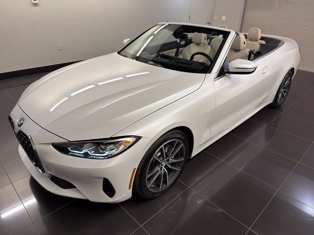 Used 2024 BMW 430i xDrive Convertible w/ Premium Package AWD/4WD image 5