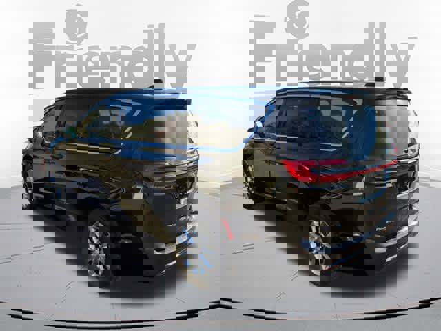 New 2026 Chrysler Pacifica Select image 7