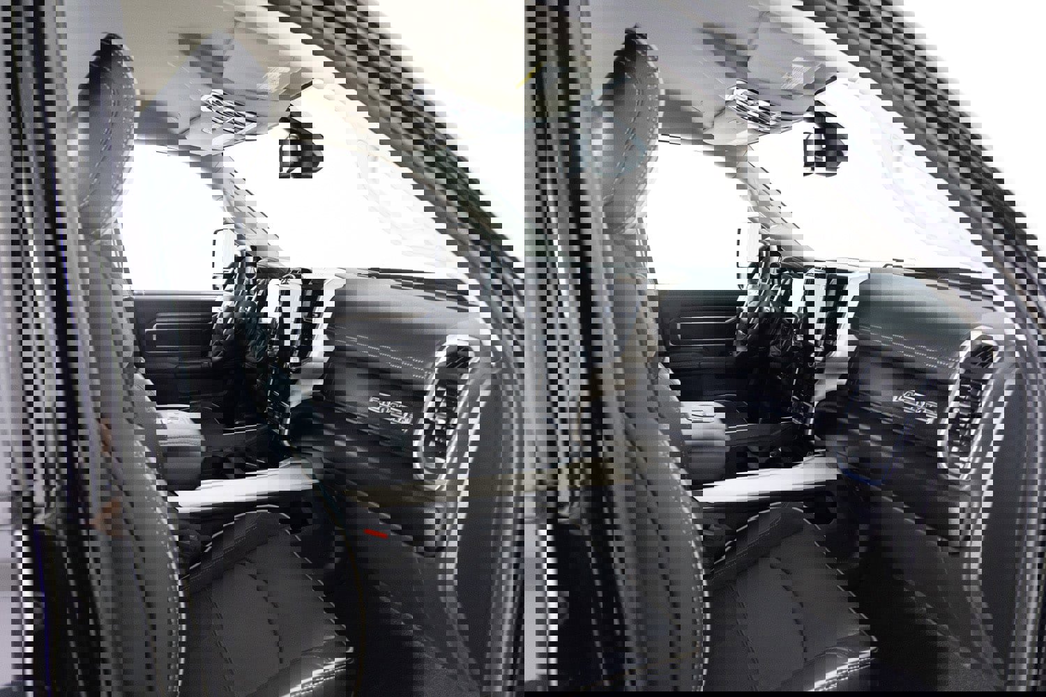 Used 2024 RAM 2500 Laramie image 22