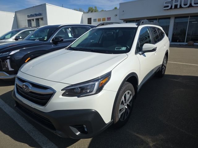 Used 2022 Subaru Outback Premium AWD/4WD image 9