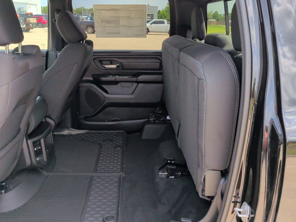 New 2026 RAM 1500 Express image 37