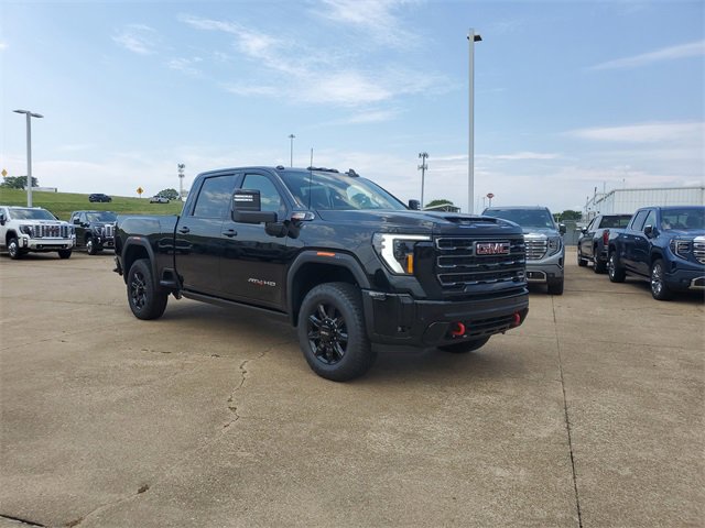 New 2025 GMC Sierra 2500 AT4 w/ AT4 Premium Plus Package