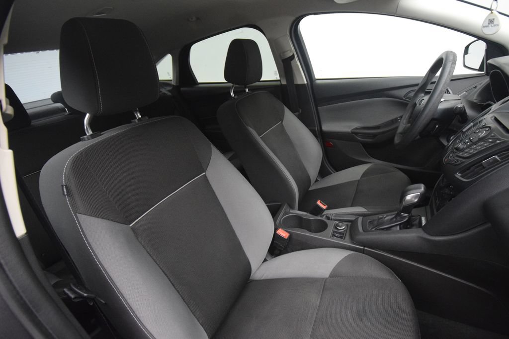 Used 2013 Ford Focus S FWD image 14