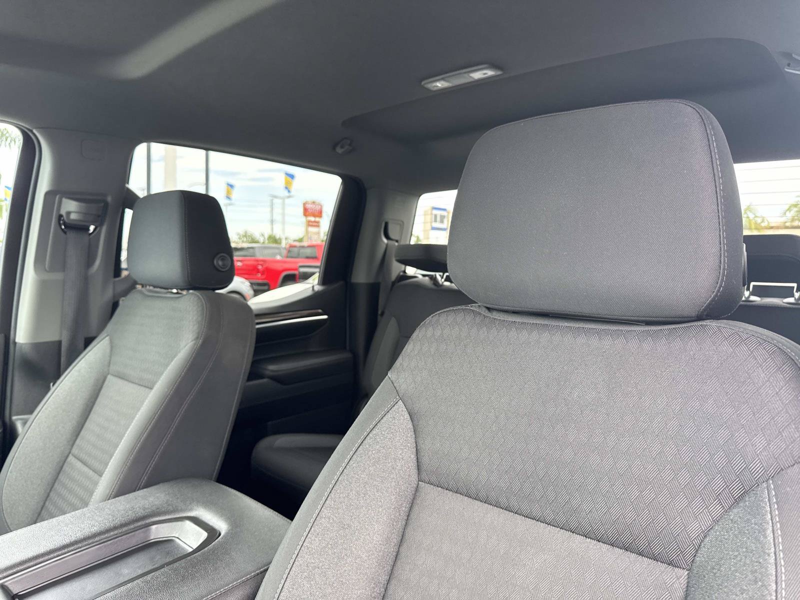 Used 2022 Chevrolet Silverado 1500 LT AWD/4WD image 24