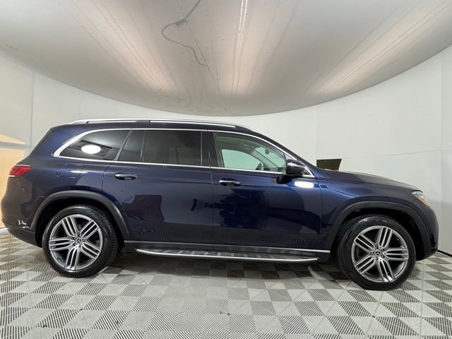 Used 2022 Mercedes-Benz GLS 450 4MATIC image 8