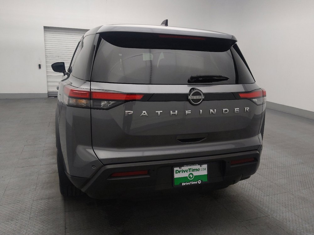 Used 2023 Nissan Pathfinder S image 6