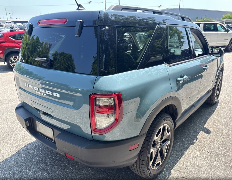 Used 2021 Ford Bronco Sport Outer Banks AWD/4WD image 10