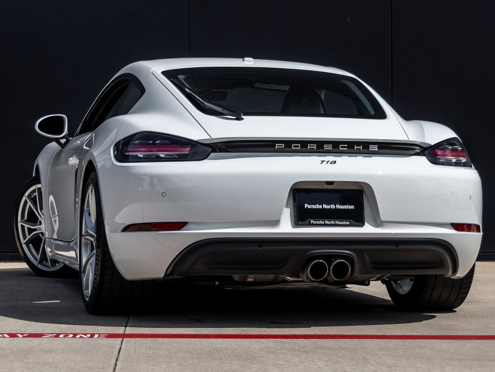 Certified 2024 Porsche 718 Cayman RWD image 3