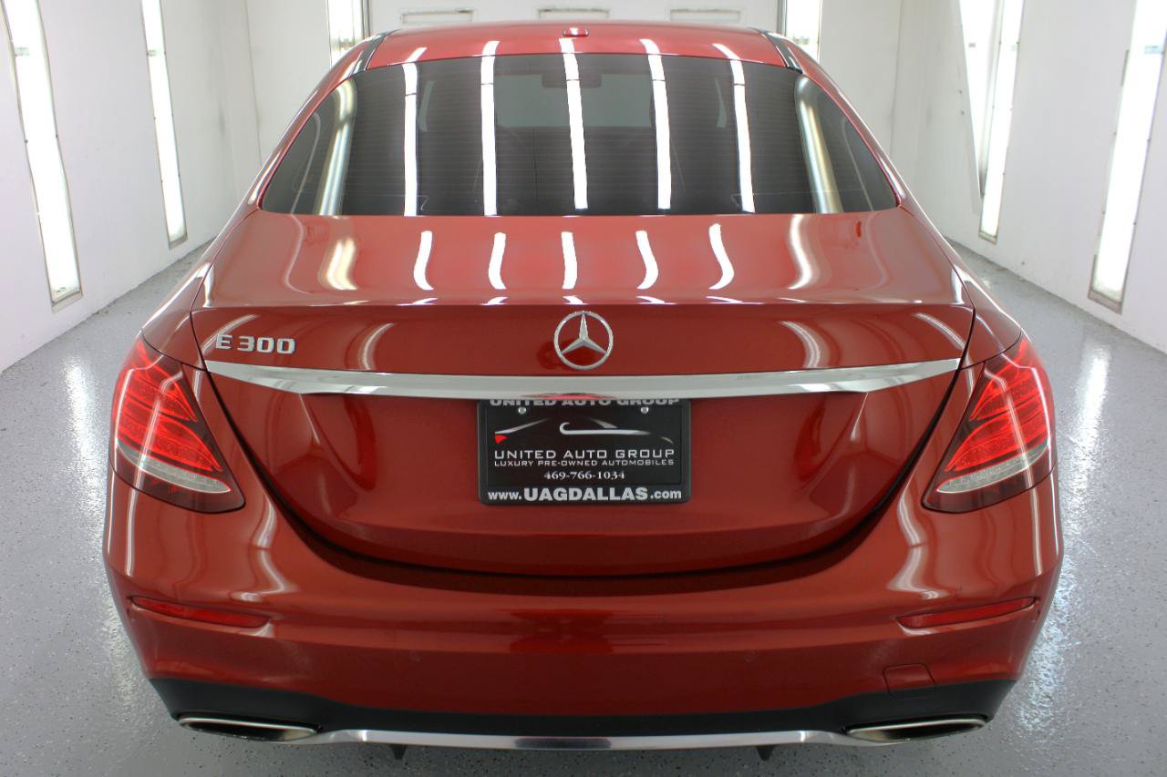 Used 2017 Mercedes-Benz E 300 image 8