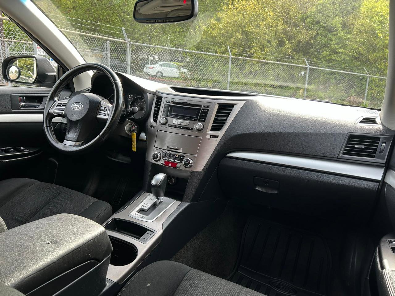 Used 2013 Subaru Outback 2.5i Premium AWD/4WD image 15