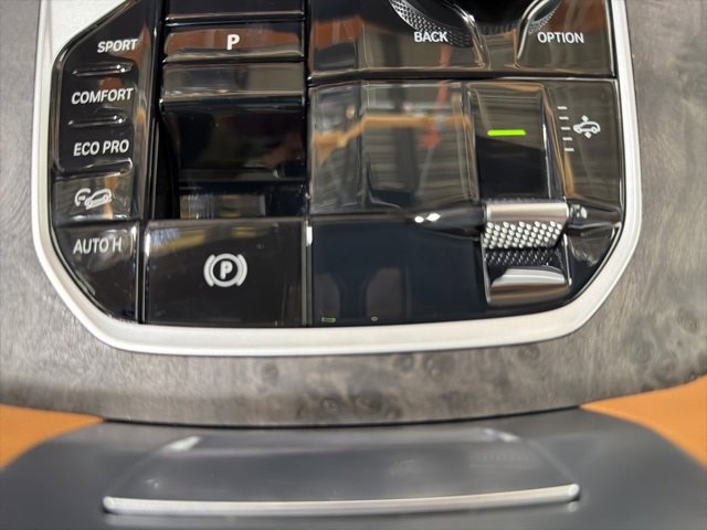 Certified 2024 BMW X7 xDrive40i image 44