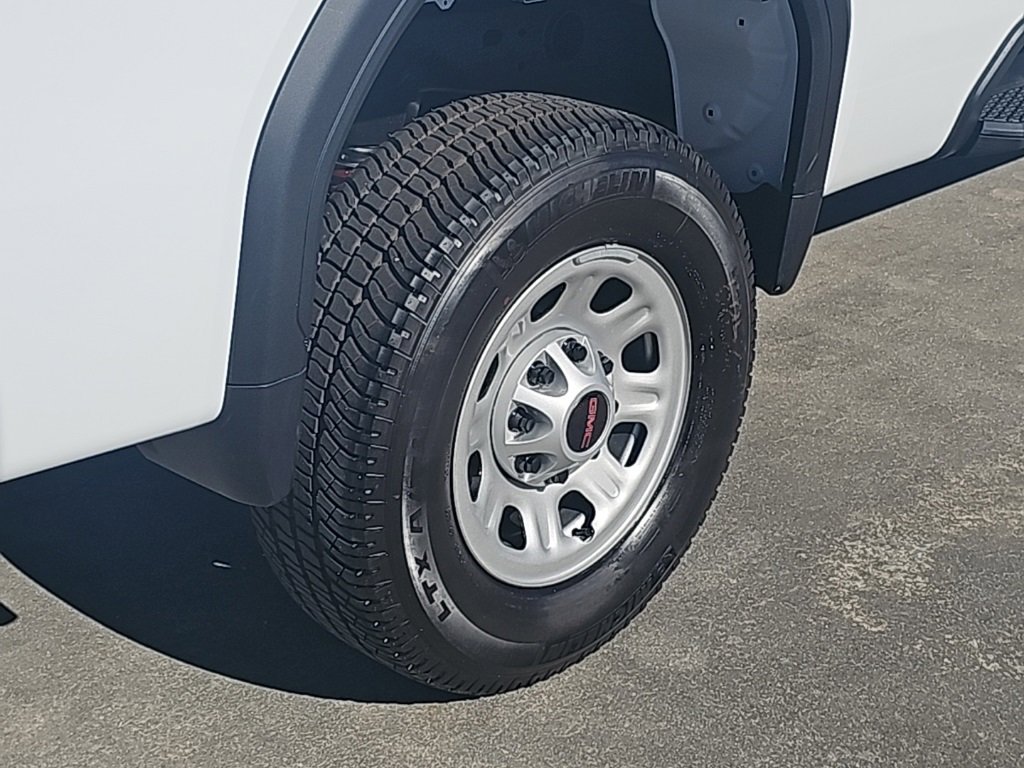 New 2026 GMC Sierra 2500 Pro w/ Convenience Package image 7