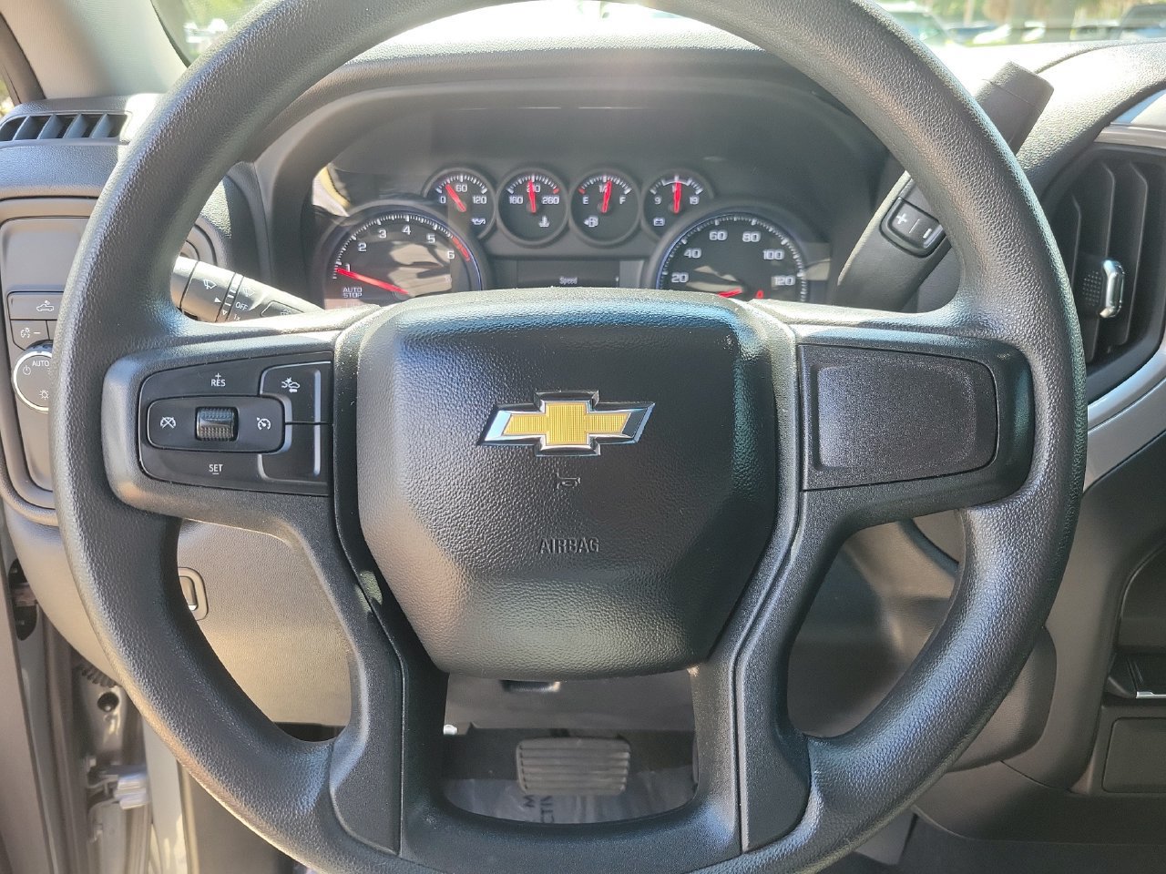 Certified 2024 Chevrolet Silverado 1500 Custom RWD image 18