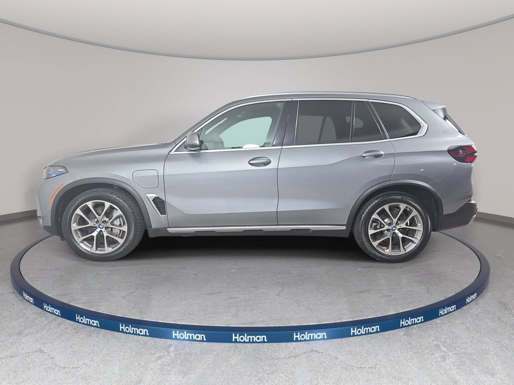 Certified 2025 BMW X5 xDrive50e AWD/4WD image 8