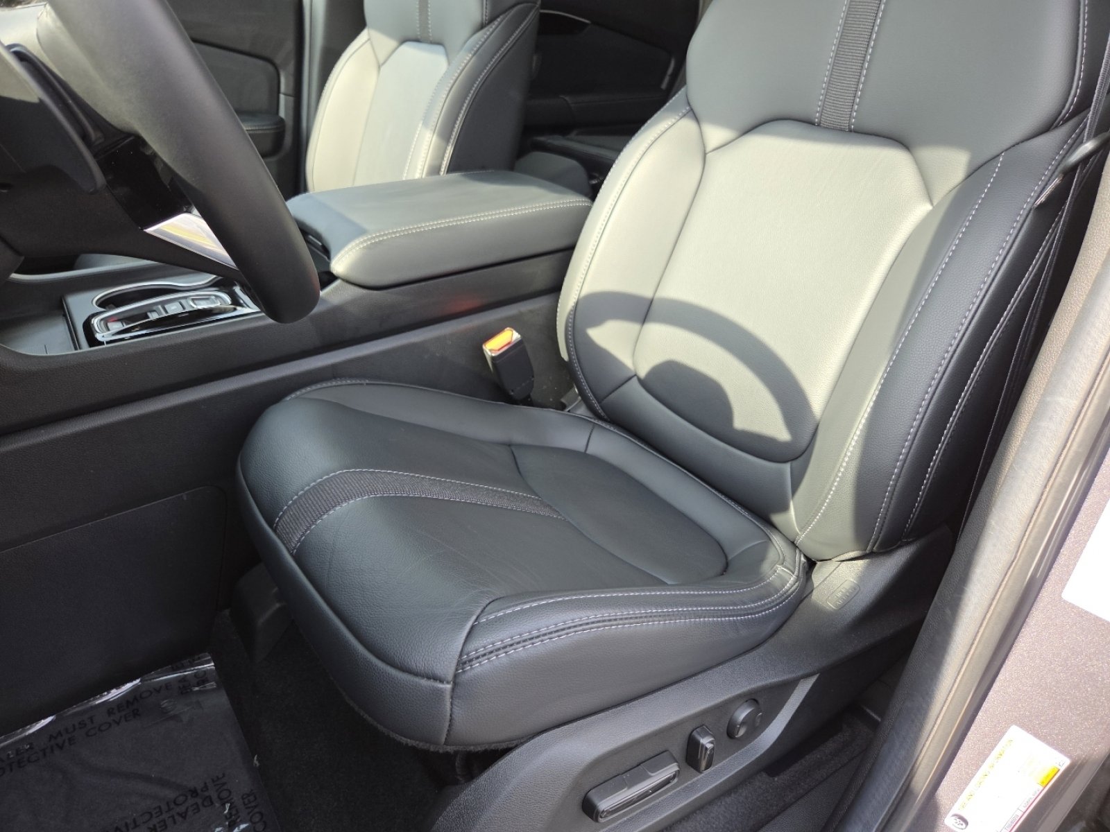 Certified 2025 Honda Pilot Touring image 28