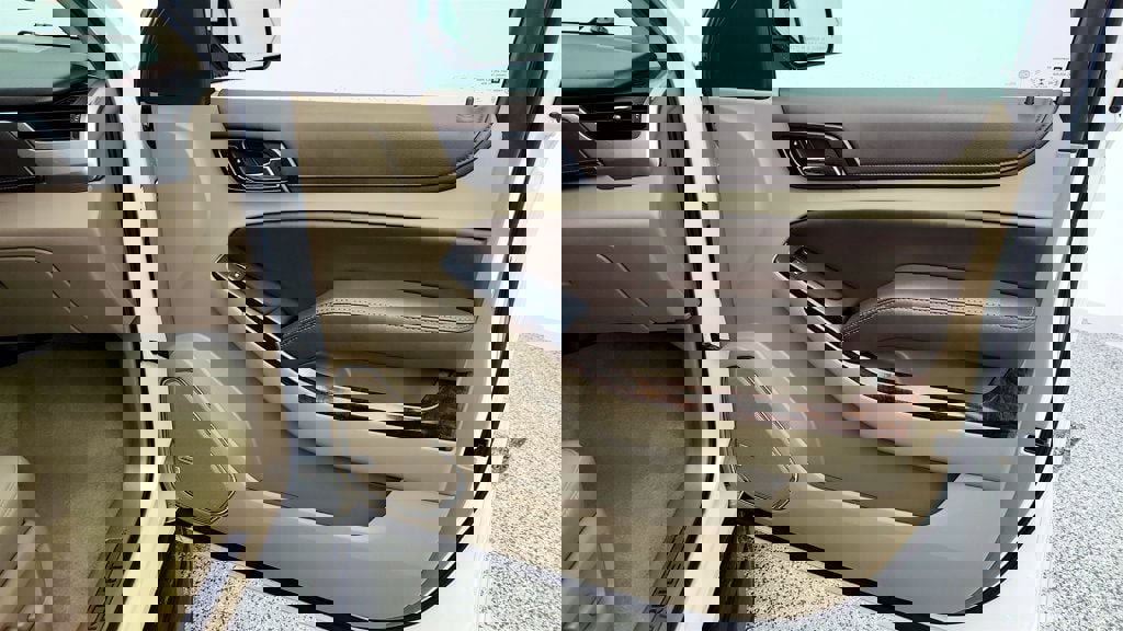 Used 2016 Chevrolet Tahoe LT w/ Luxury Package image 26