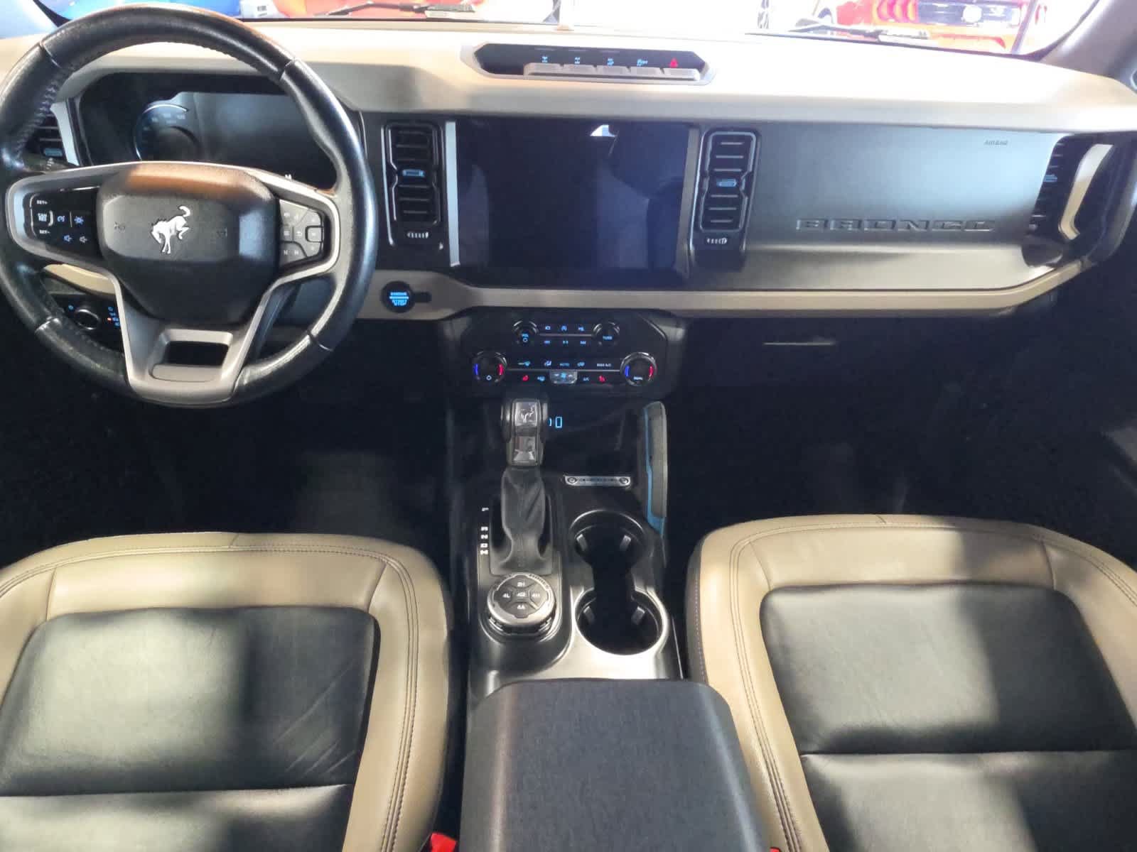 Used 2023 Ford Bronco Wildtrak AWD/4WD image 31