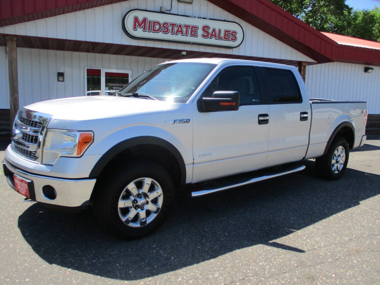 Used 2014 Ford F150 XLT w/ Equipment Group 302A Luxury AWD/4WD image 1