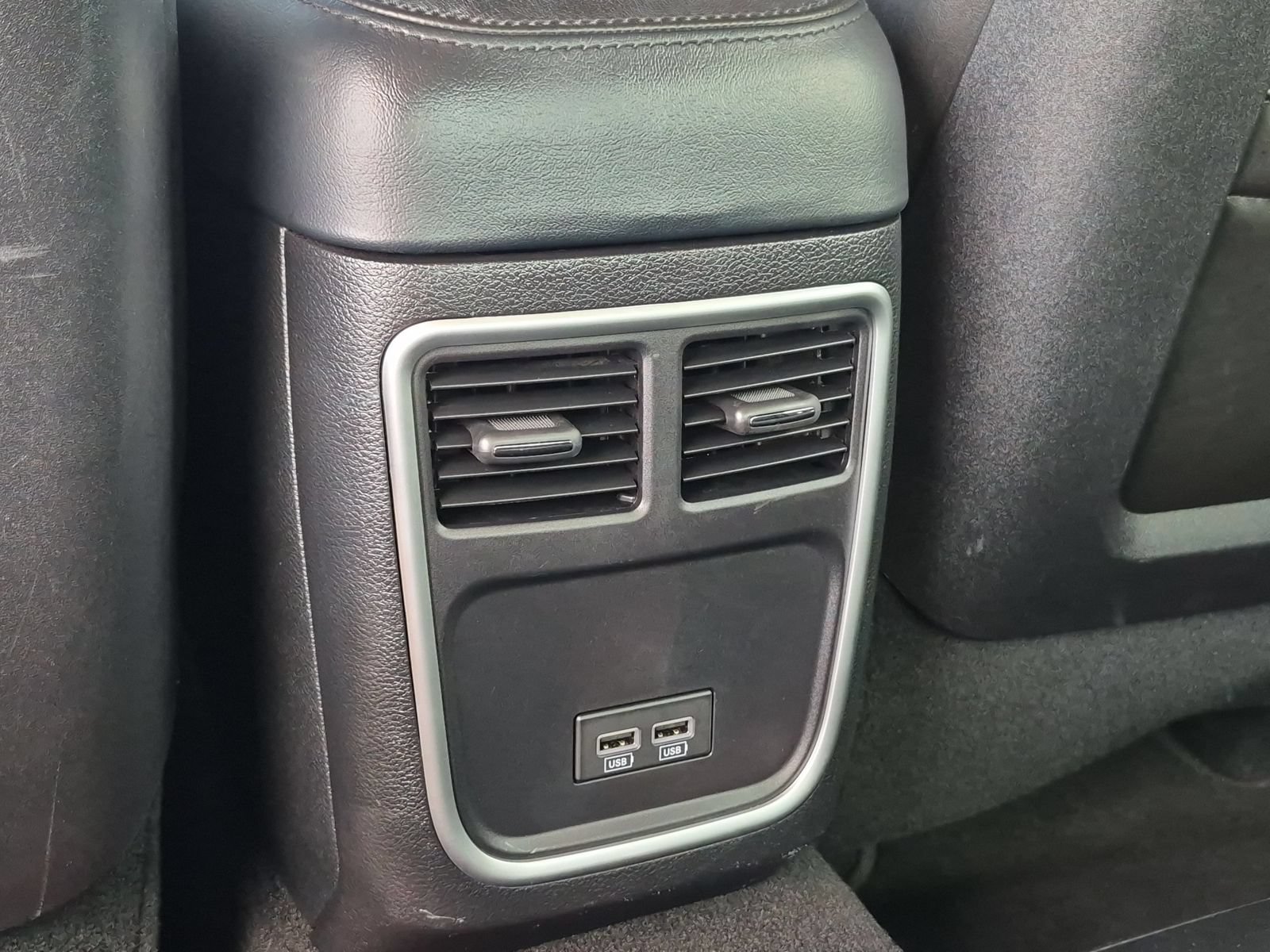 Used 2021 Chrysler 300 Touring L AWD/4WD image 24