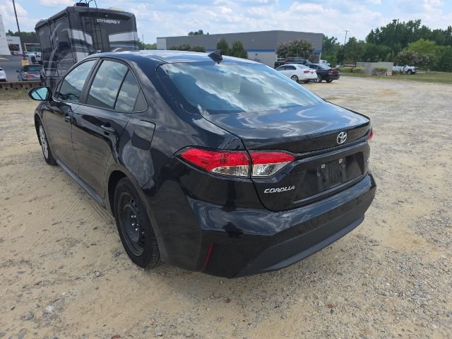 Used 2022 Toyota Corolla LE FWD image 4