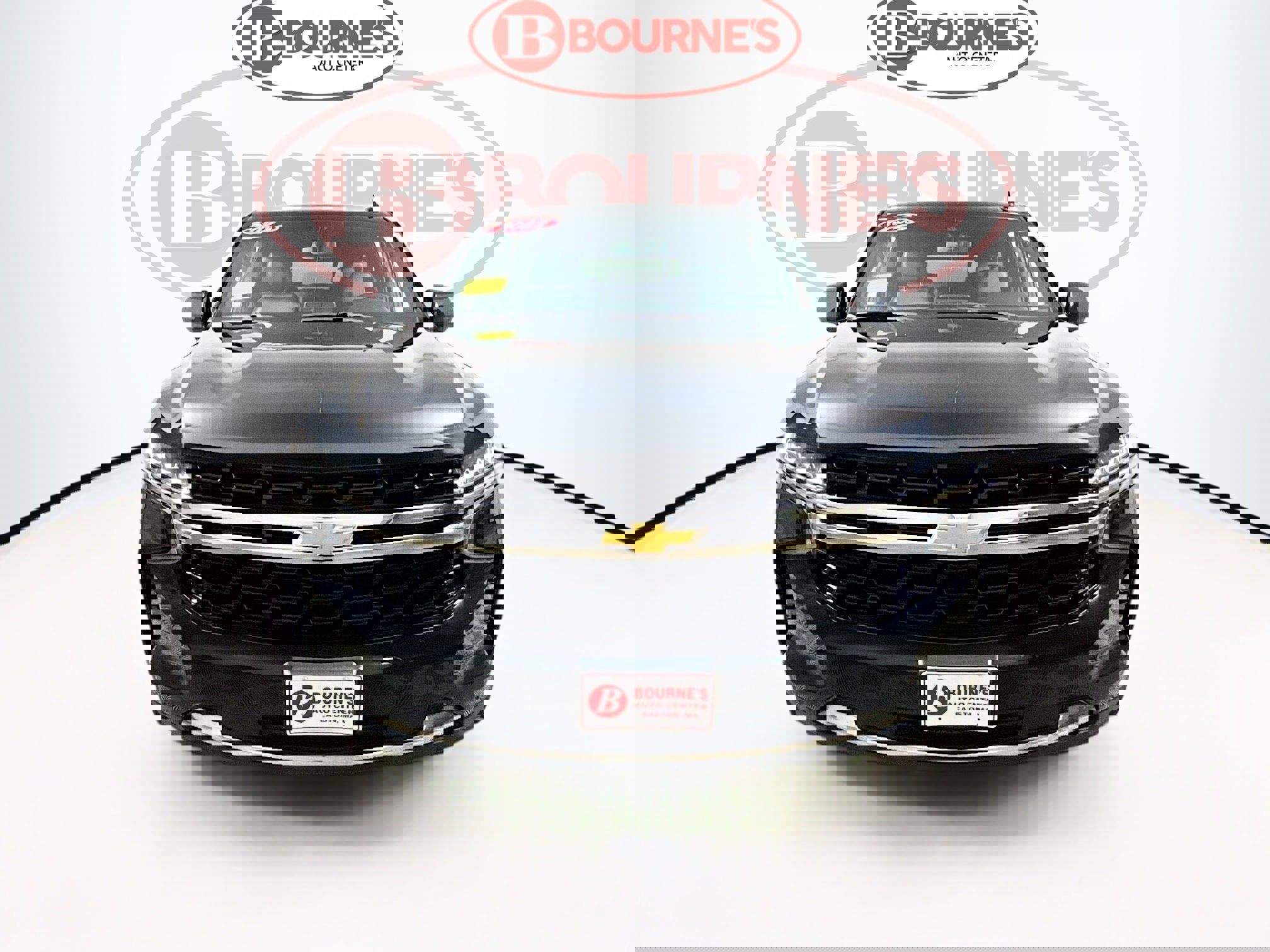 Used 2022 Chevrolet Suburban LS image 4