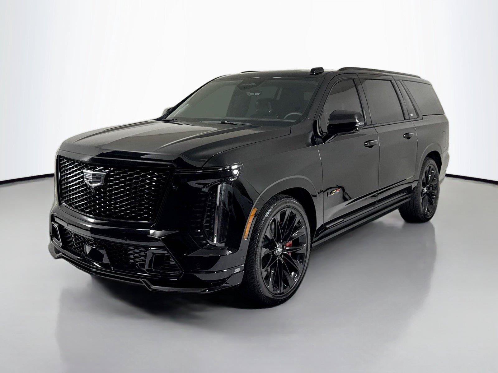 Used 2025 Cadillac Escalade ESV V w/ LPO, ONYX Package AWD/4WD image 9