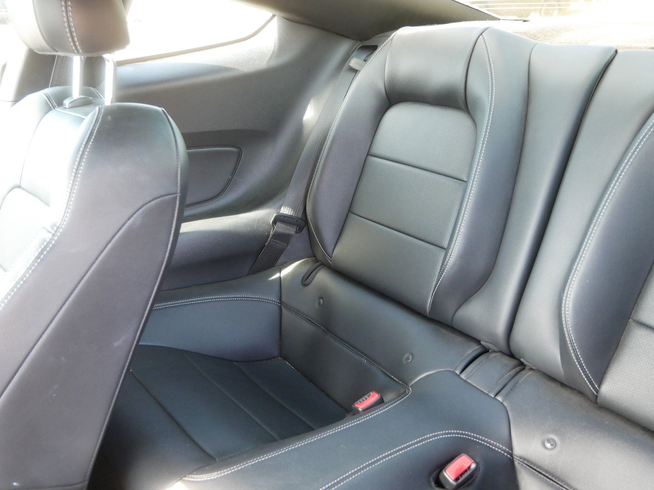 Used 2015 Ford Mustang Premium w/ Ecoboost Performance Package RWD image 13