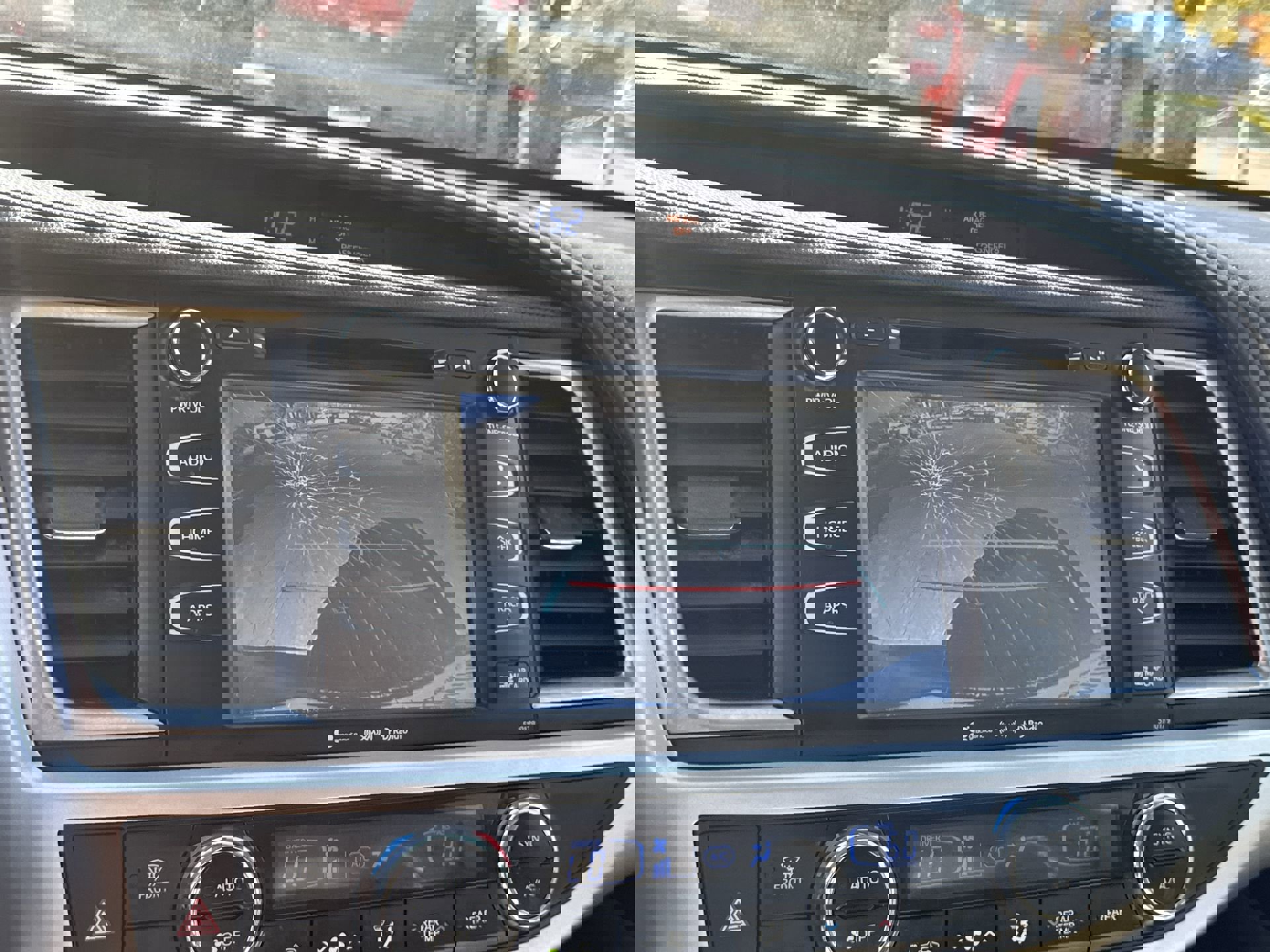 Used 2018 Toyota Highlander XLE image 25