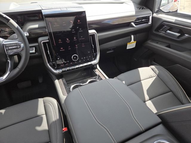 New 2026 GMC Yukon XL Elevation w/ Elevation Premium Package AWD/4WD image 37