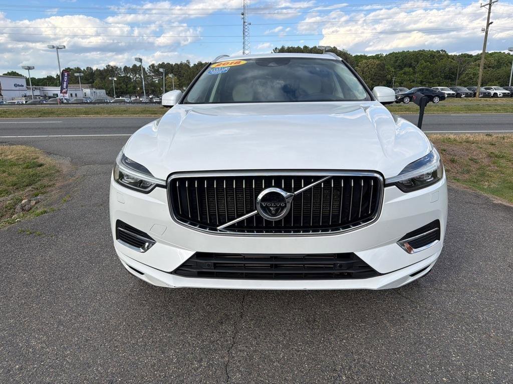 Used 2018 Volvo XC60 T8 Inscription w/ Luxury Seat Package AWD/4WD image 3