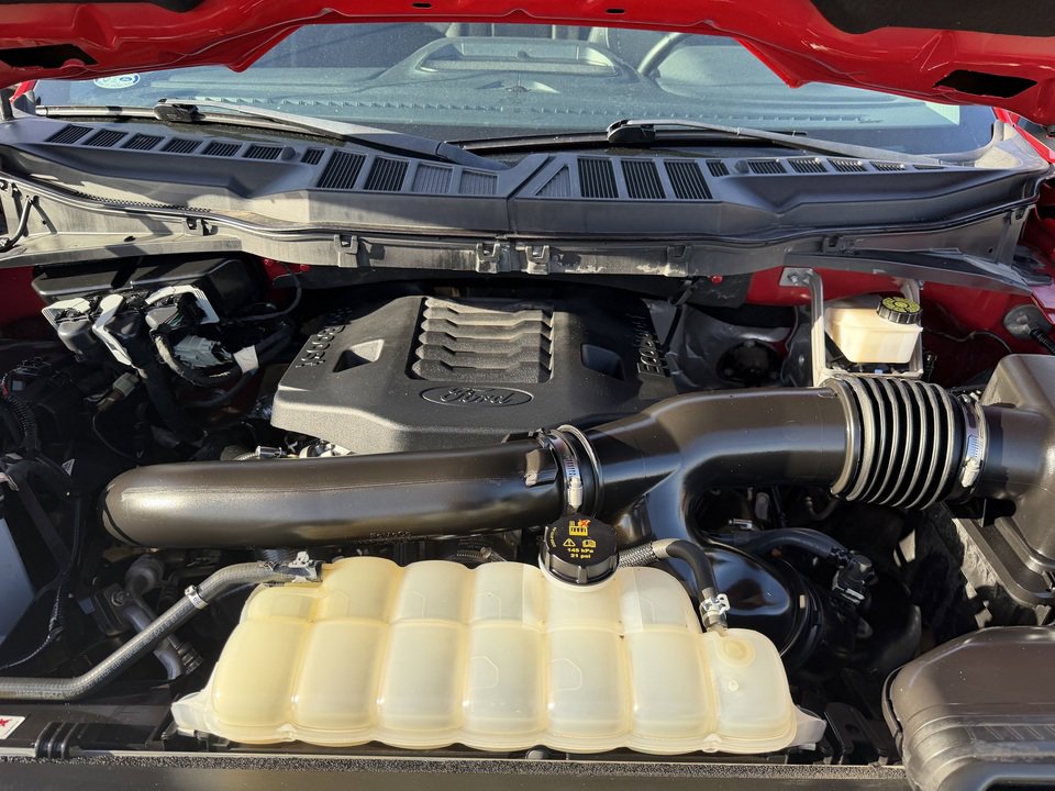 Used 2022 Ford F150 Lariat image 13