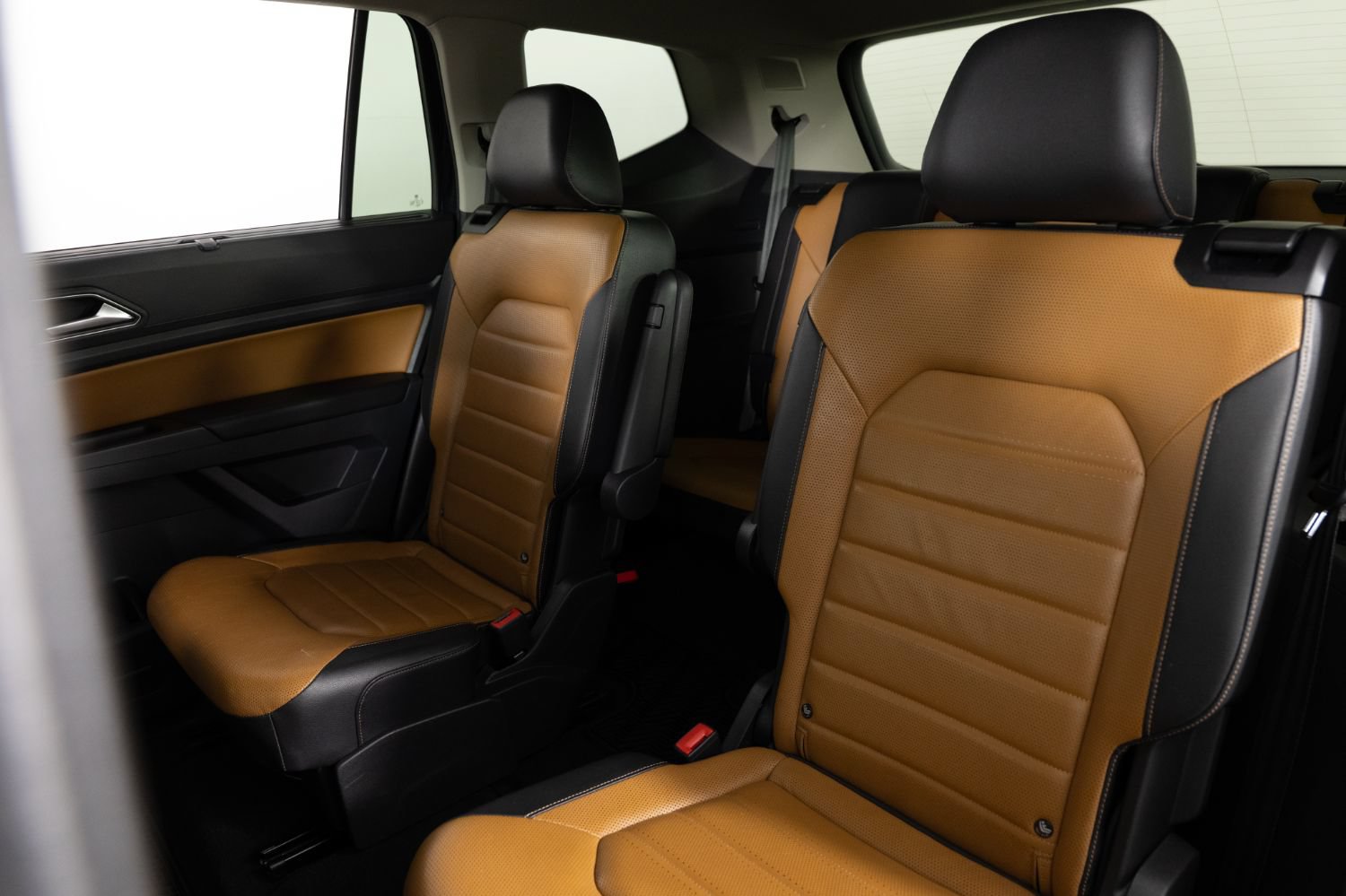 Used 2019 Volkswagen Atlas SEL Premium AWD/4WD image 18