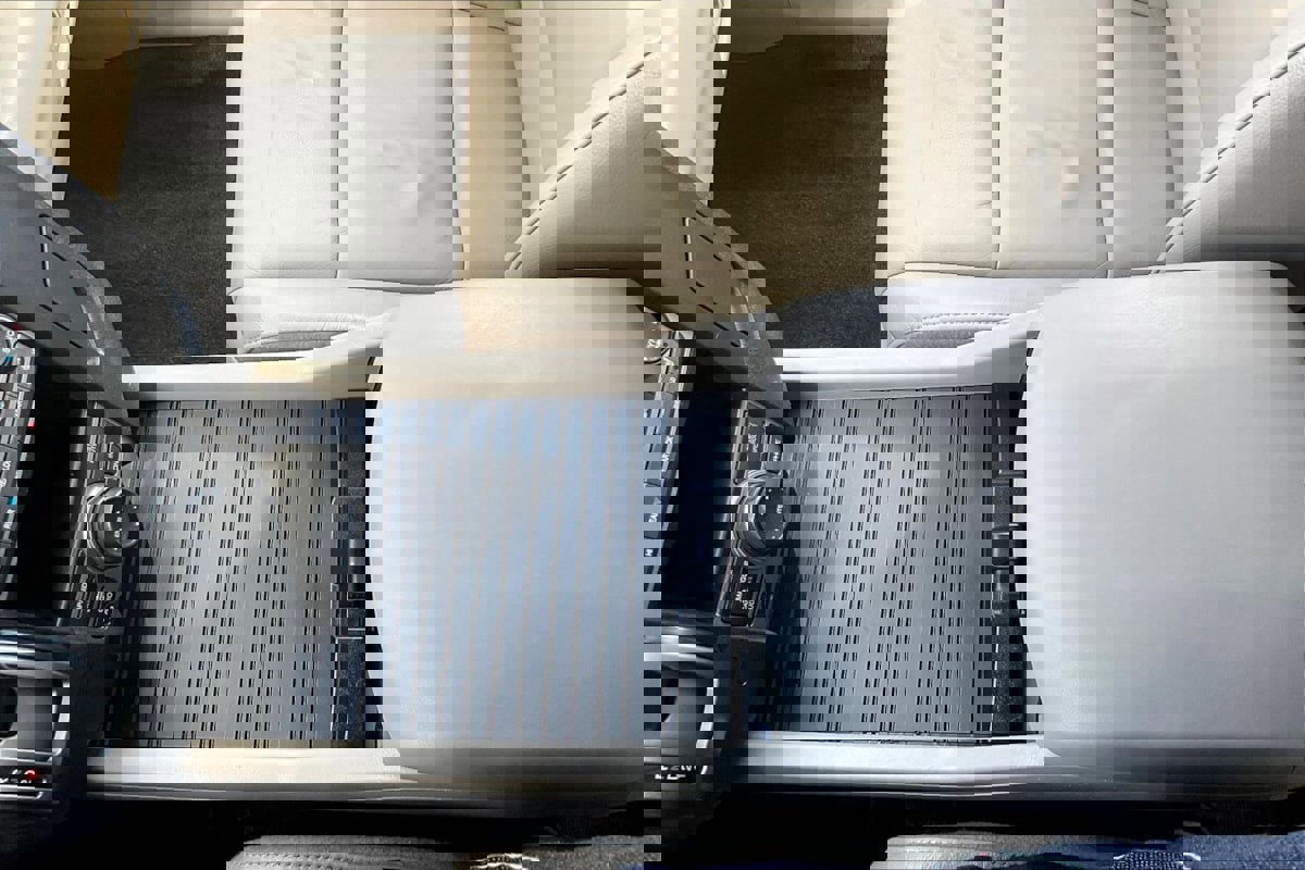 Used 2012 Honda Pilot EX-L image 10