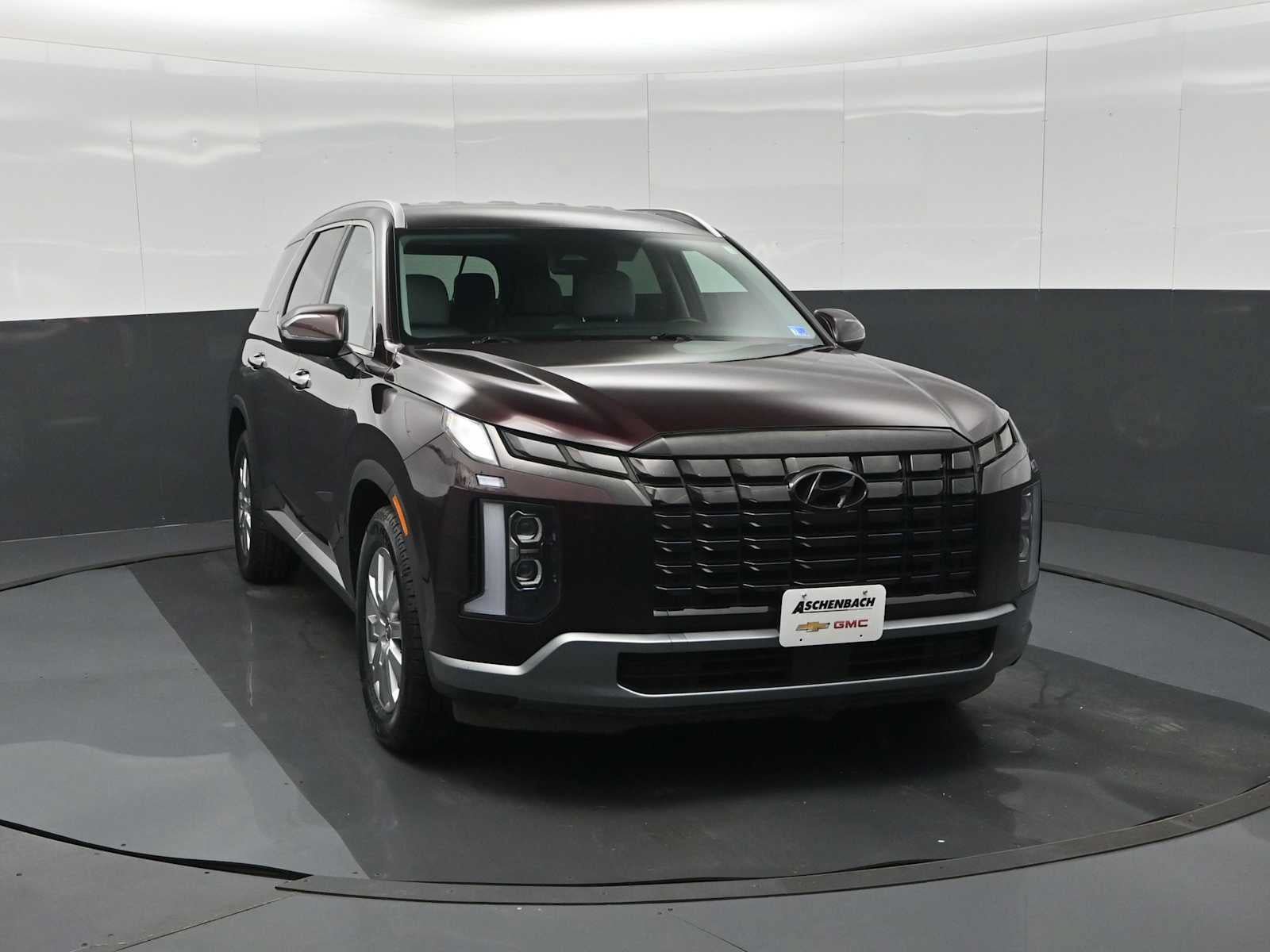 Used 2024 Hyundai Palisade SEL AWD/4WD image 3