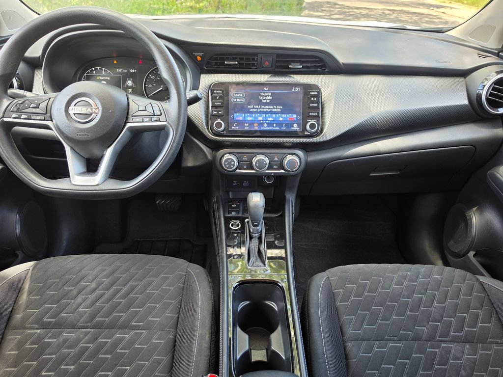 Used 2023 Nissan Kicks SV FWD image 15