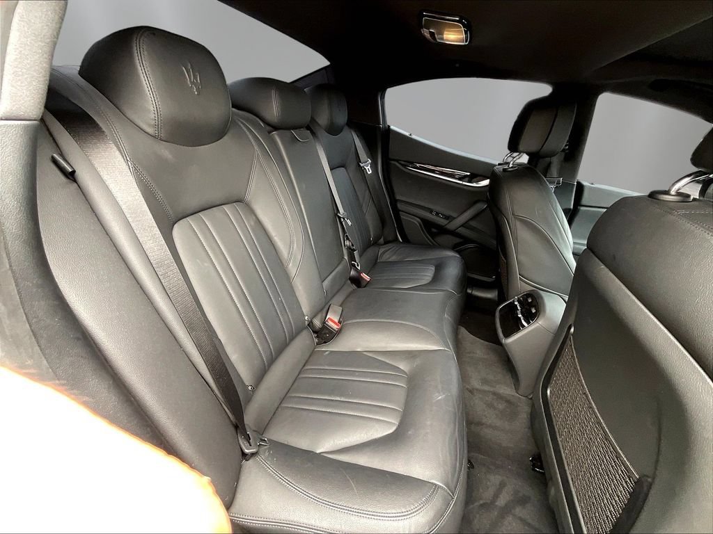Used 2023 Maserati Ghibli Modena RWD image 21