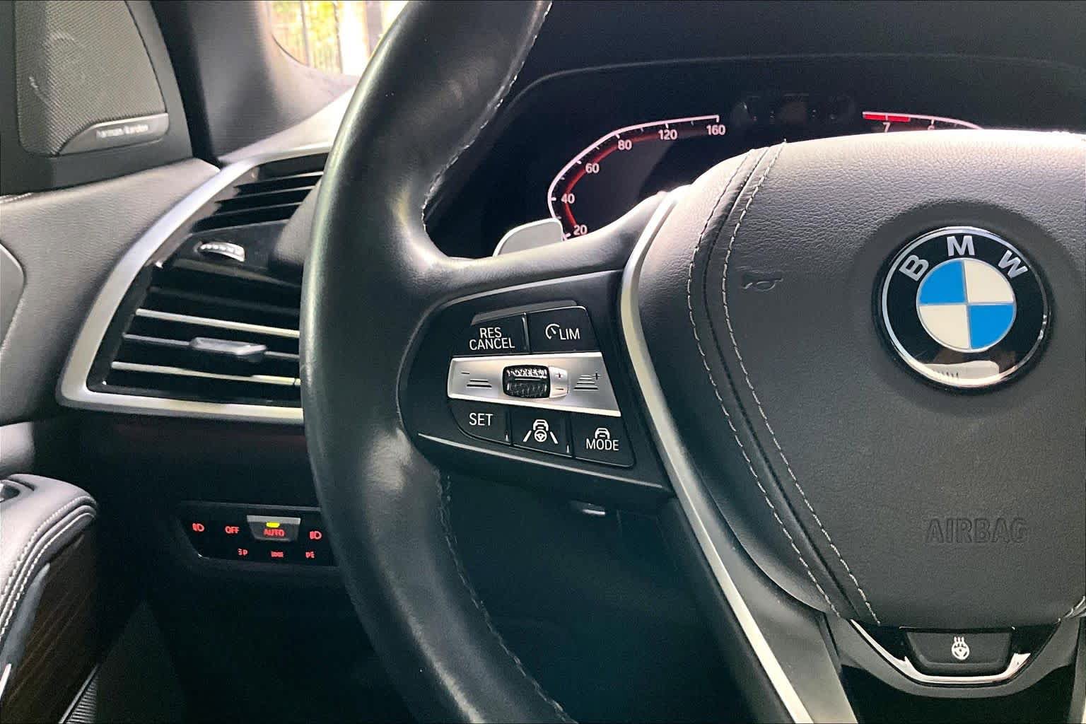 Used 2019 BMW X5 xDrive40i w/ Executive Package AWD/4WD image 23
