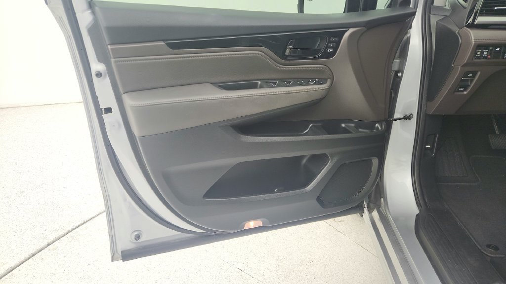 Used 2020 Honda Odyssey Elite image 26