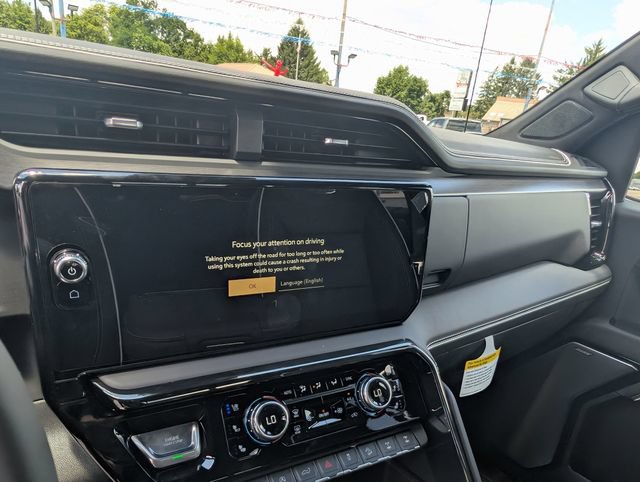 New 2026 GMC Sierra 1500 AT4X w/ LPO, Black Badging Package AWD/4WD image 21