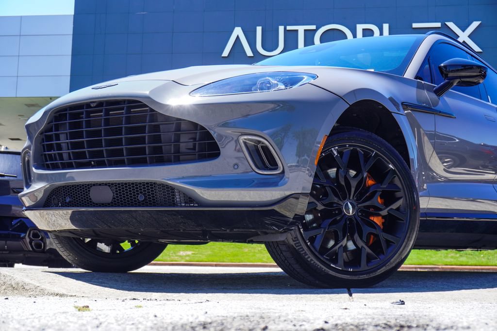 Used 2021 Aston Martin DBX AWD/4WD image 2
