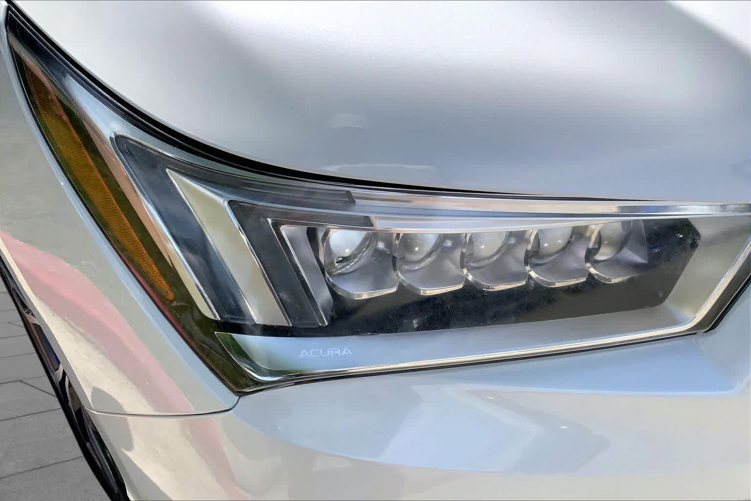 Used 2019 Acura MDX FWD w/ Advance Package image 28