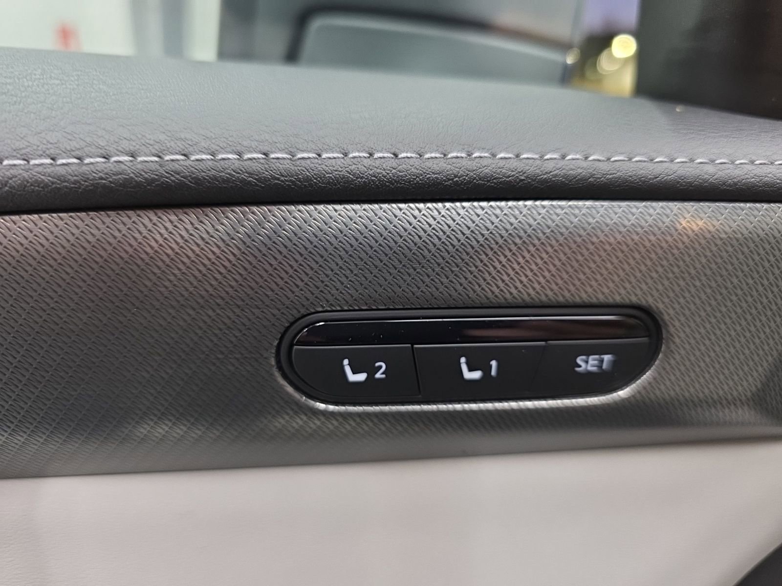 New 2026 INFINITI QX60 Luxe w/ Cargo Package image 30