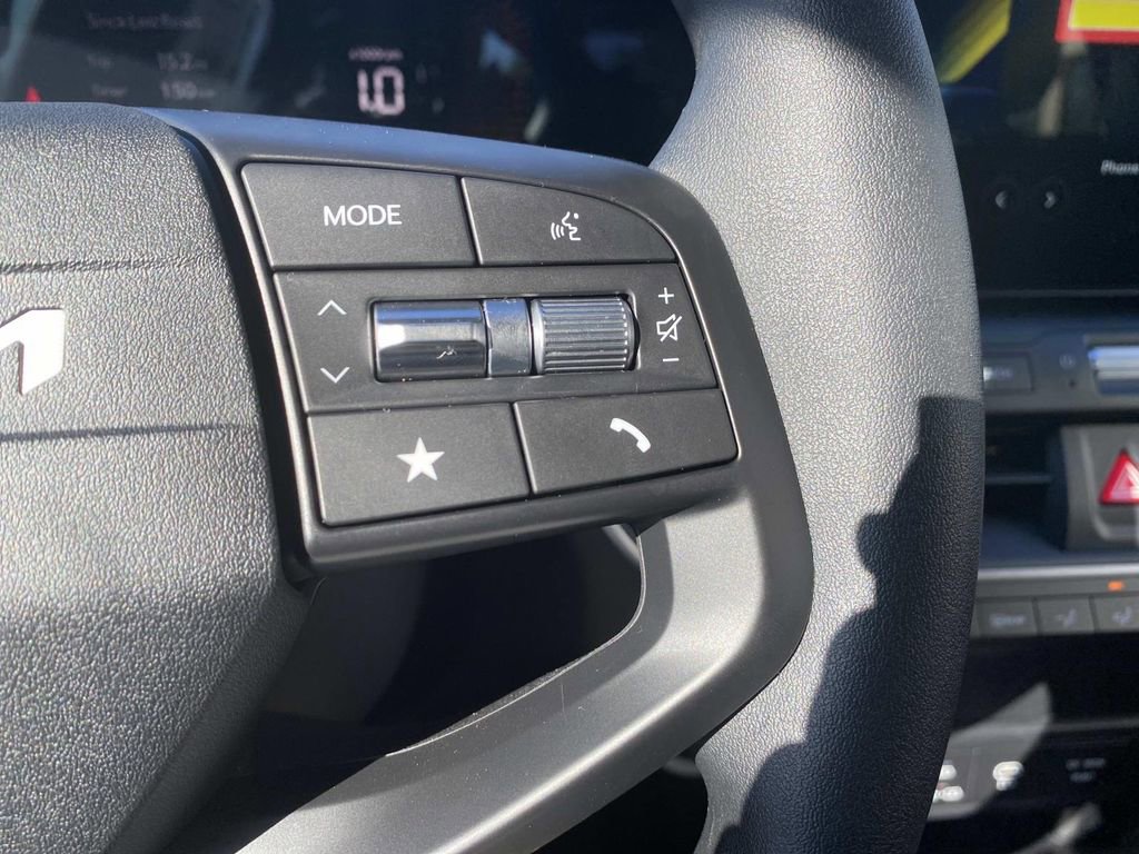 New 2025 Kia K4 LXS image 12