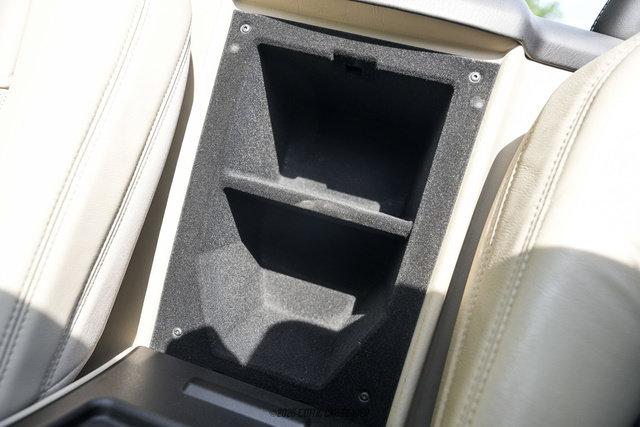 Used 2006 Cadillac XLR RWD image 43