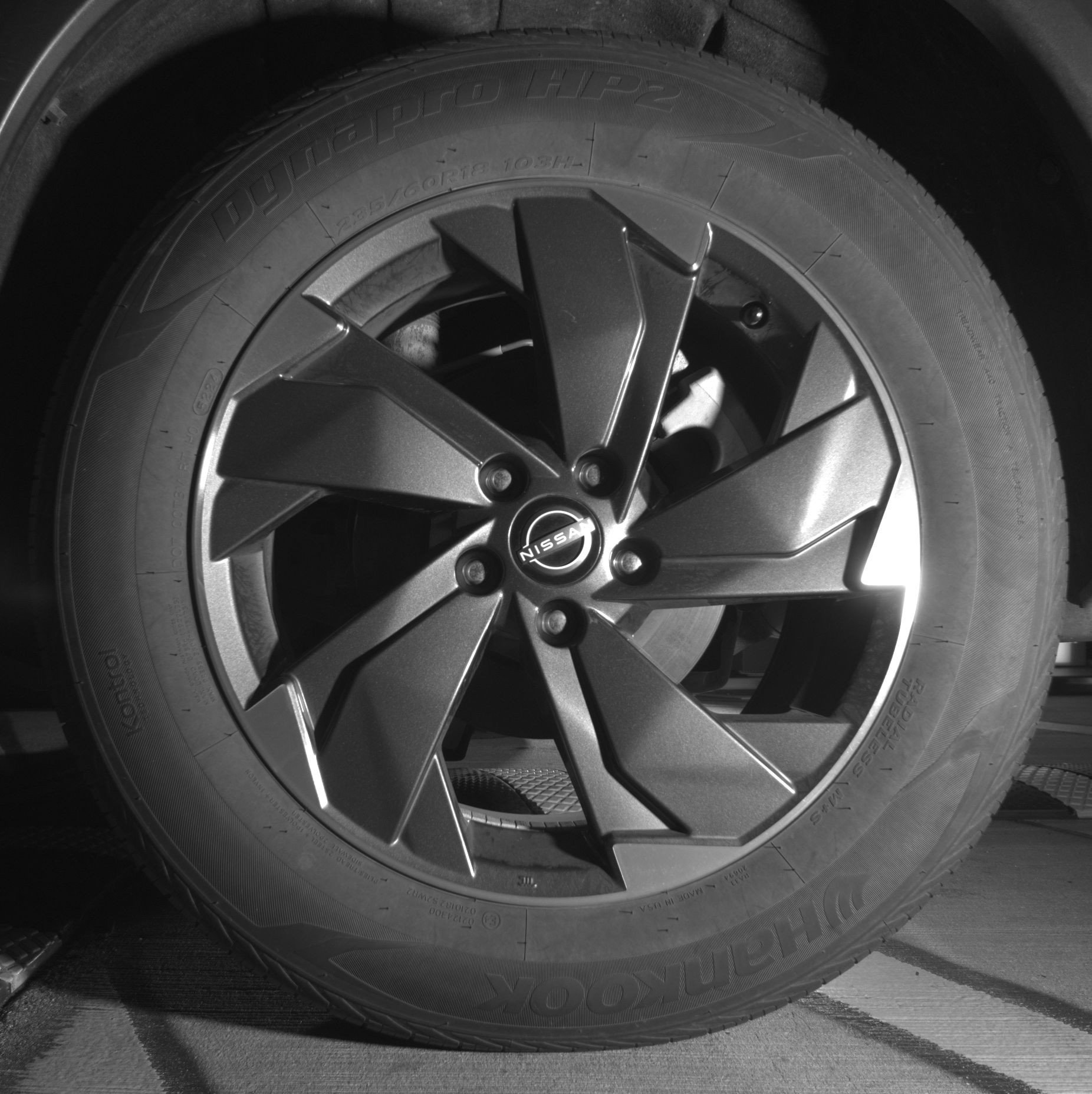 Used 2025 Nissan Rogue SV image 14