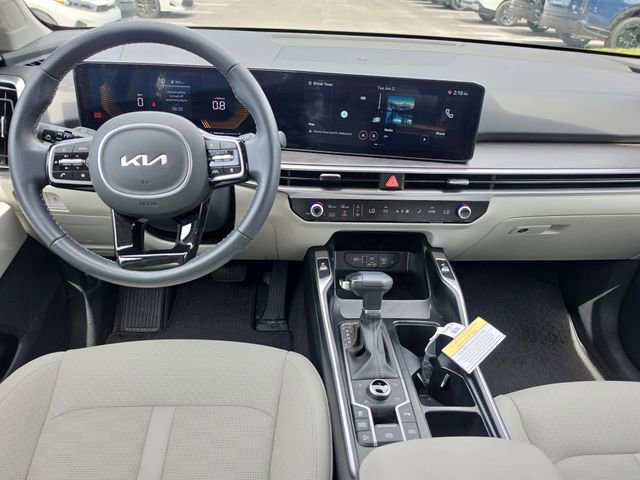 Certified 2025 Kia Sorento X-Line EX AWD/4WD image 7