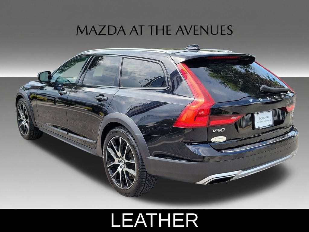 Used 2020 Volvo V90 T6 Cross Country w/ Protection Package Premier AWD/4WD image 5
