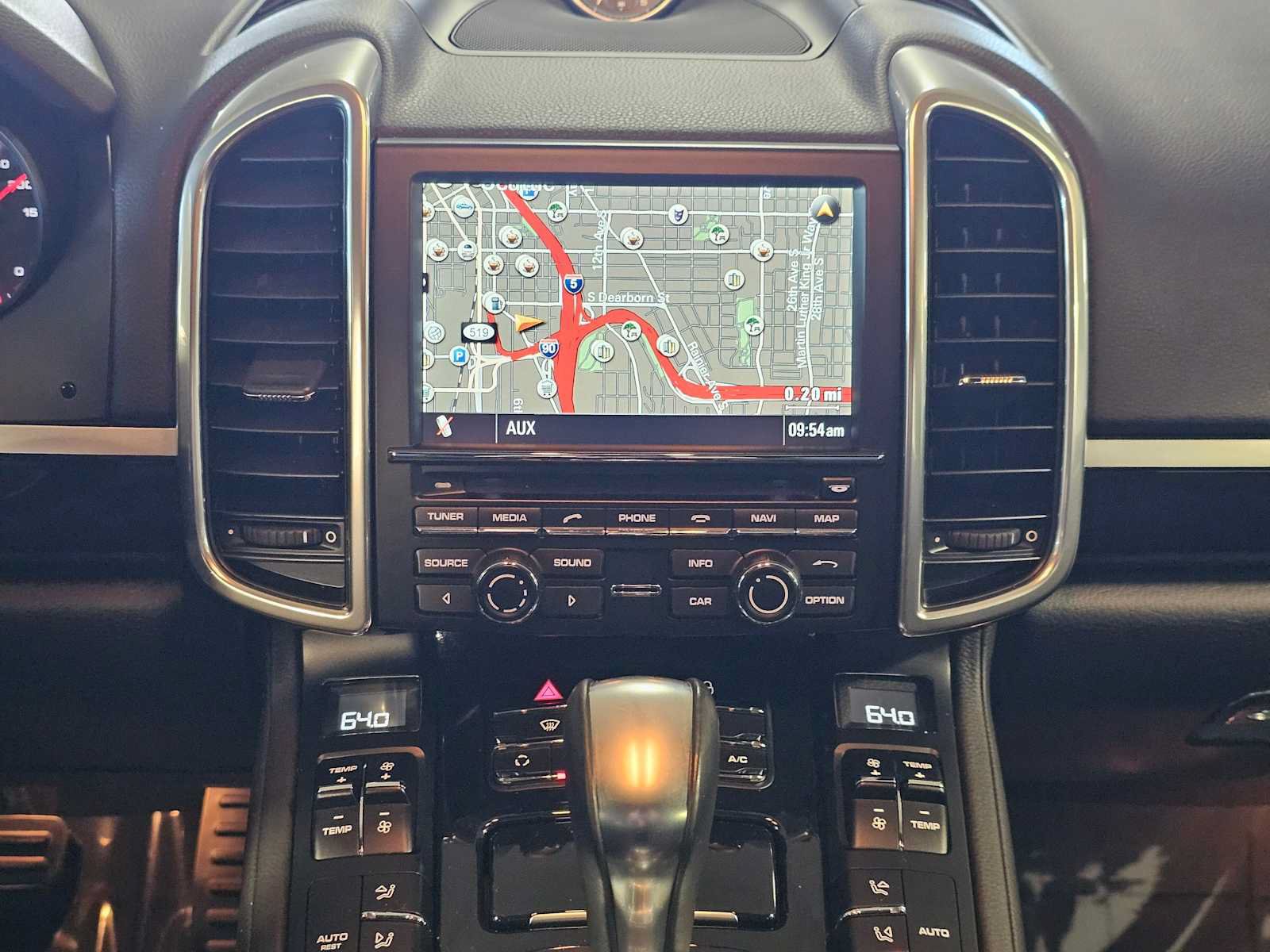 Used 2013 Porsche Cayenne AWD/4WD image 13
